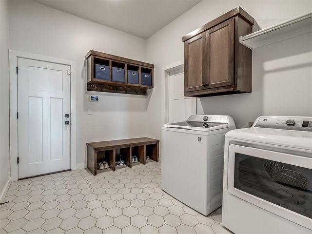 1300 Maverick Pass, Piedmont, OK 73078