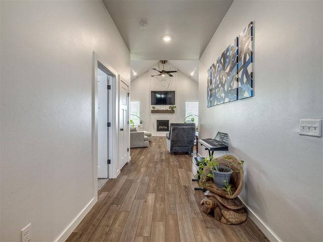 1300 Maverick Pass, Piedmont, OK 73078