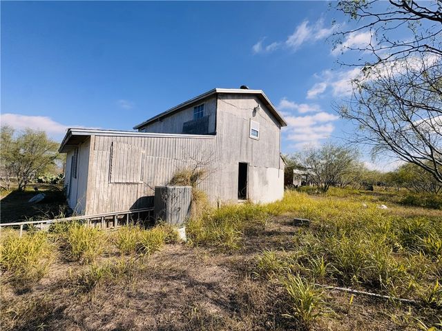 7011 County Road 12, Bishop, TX 78343