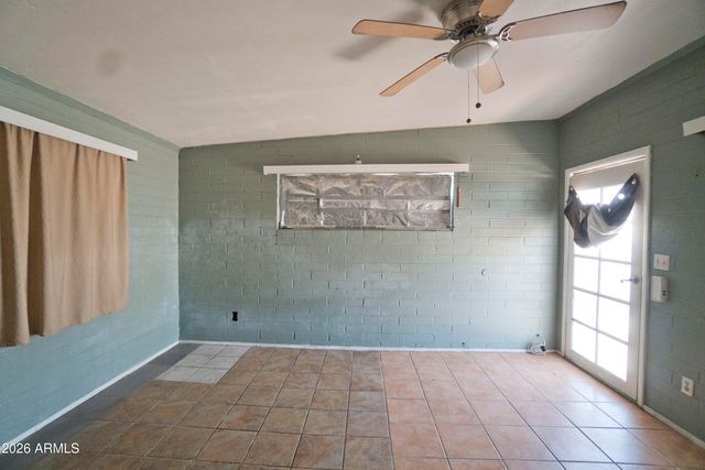 1433 E BRILL Street, Phoenix, AZ 85006