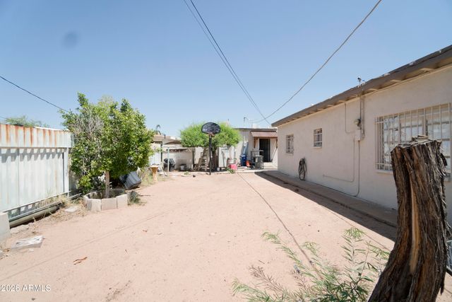 1433 E BRILL Street, Phoenix, AZ 85006