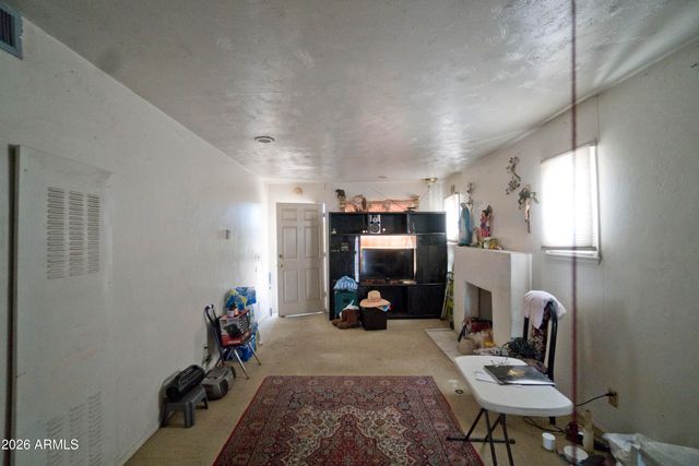 1433 E BRILL Street, Phoenix, AZ 85006