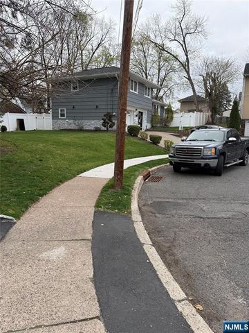 41 Coyne Court 2, Bergenfield, NJ 07621