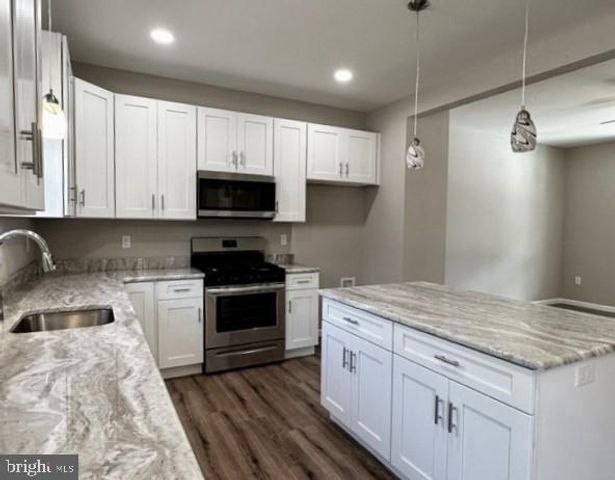 203 MAPLE AVE, Egg Harbor Township, NJ 08234
