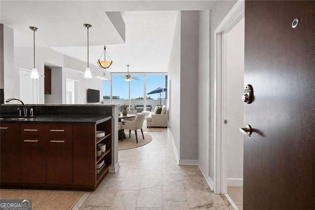 3324 Peachtree Road NE 814, Atlanta, GA 30326