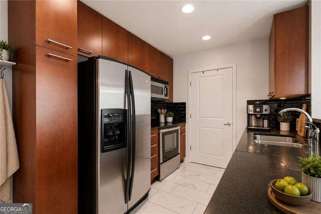 3324 Peachtree Road NE 814, Atlanta, GA 30326