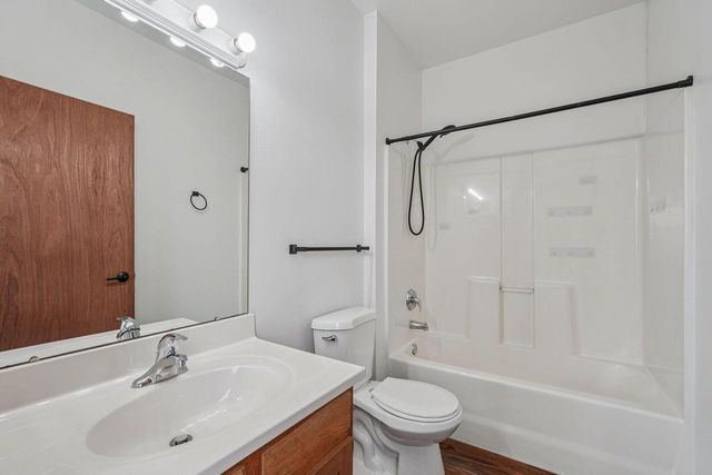 134 Main STREET, Racine, WI 53403