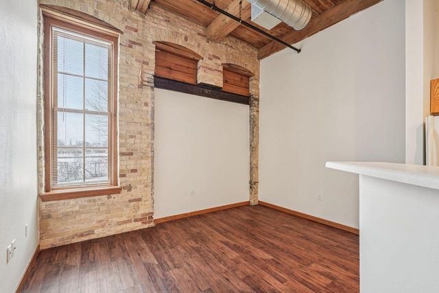 134 Main STREET, Racine, WI 53403