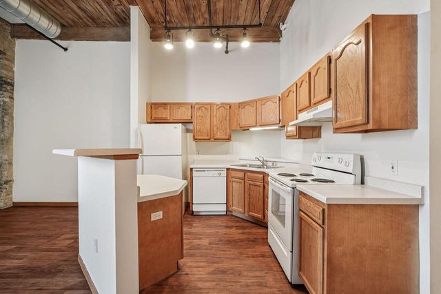 134 Main STREET, Racine, WI 53403