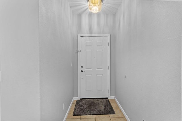 320 Arnold Gamble Cir, Sacramento, CA 95835