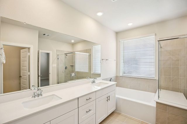 2171 Boardwalk Lane, Kemah, TX 77565