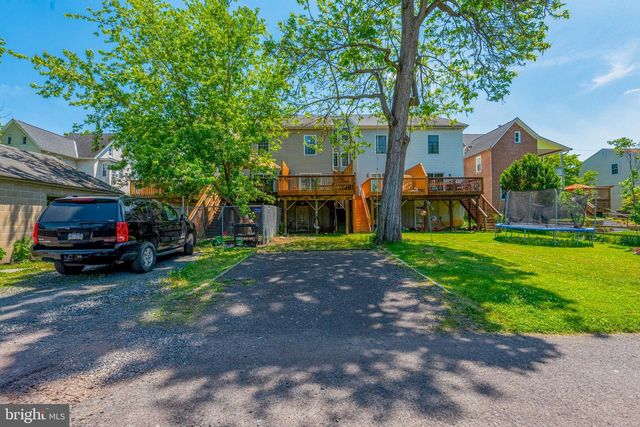 314 W MONTGOMERY AVE, North Wales, PA 19454