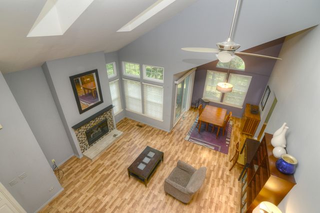 1633 Penny Lane, Crystal Lake, IL 60014
