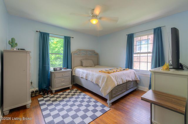 2316 Grinstead Dr 4, Louisville, KY 40204