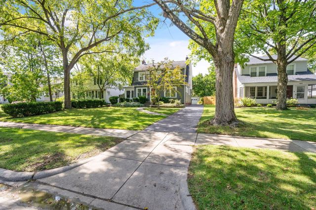 179 N Cassingham Road, Columbus, OH 43209