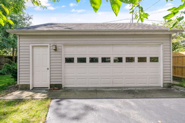 179 N Cassingham Road, Columbus, OH 43209