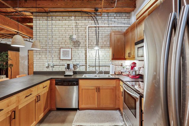 127 5th Street NE G04, Minneapolis, MN 55413