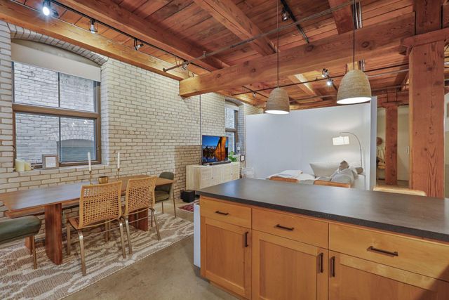 127 5th Street NE G04, Minneapolis, MN 55413