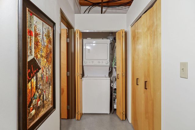 127 5th Street NE G04, Minneapolis, MN 55413