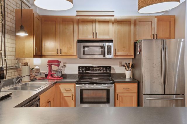 127 5th Street NE G04, Minneapolis, MN 55413