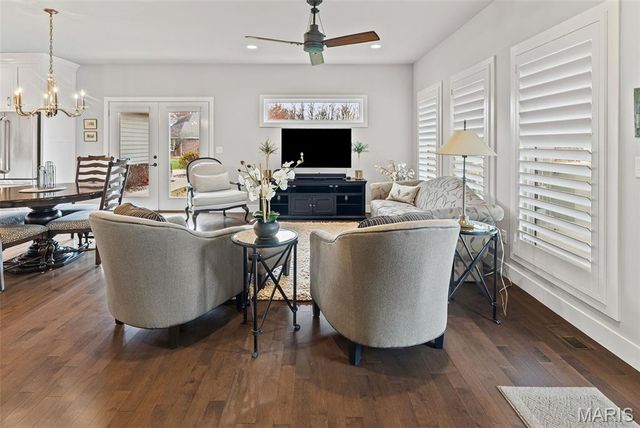 4715 Richland Woods Court, Alton, IL 62002