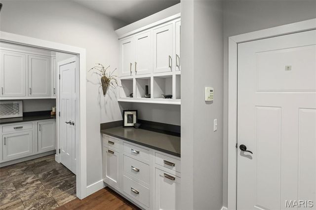 4715 Richland Woods Court, Alton, IL 62002