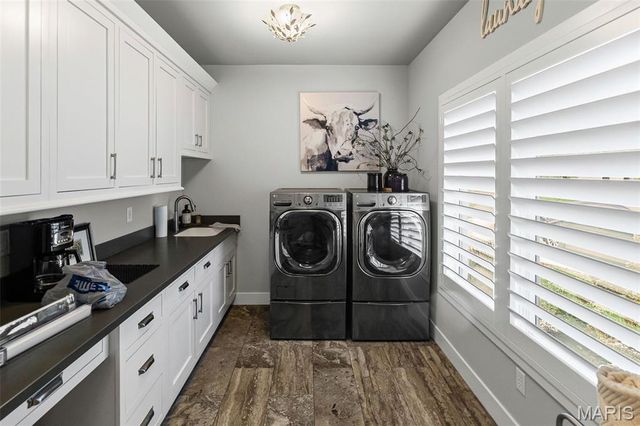 4715 Richland Woods Court, Alton, IL 62002