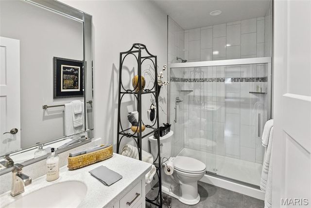 4715 Richland Woods Court, Alton, IL 62002