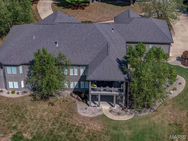 4715 Richland Woods Court, Alton, IL 62002