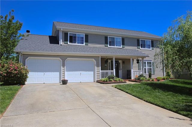 816 Eagle Point Drive, Kernersville, NC 27284