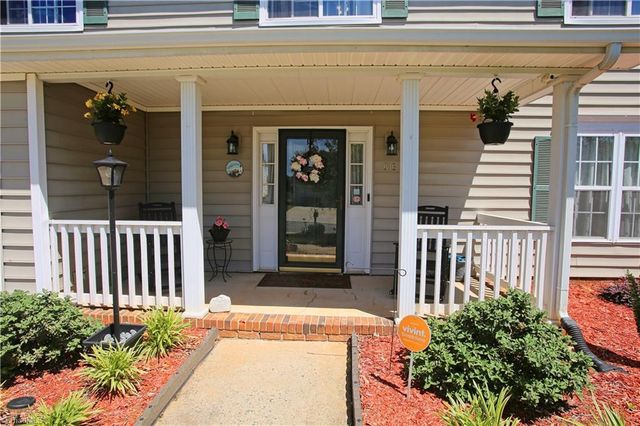 816 Eagle Point Drive, Kernersville, NC 27284