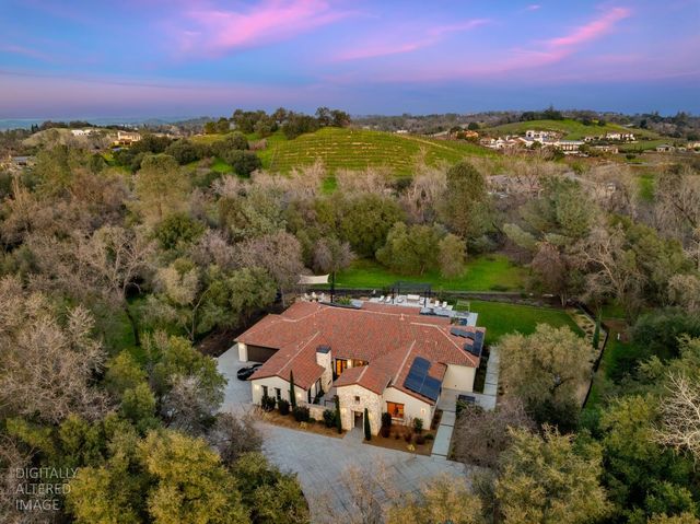 5331 Barton Rd, Loomis, CA 95650