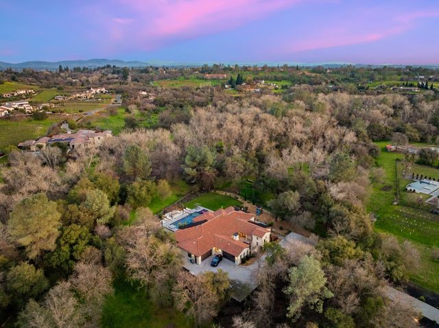 5331 Barton Rd, Loomis, CA 95650