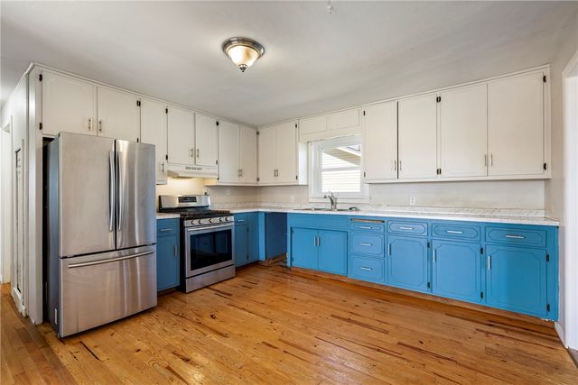 805 W Norwood Street, Rogers, AR 72756