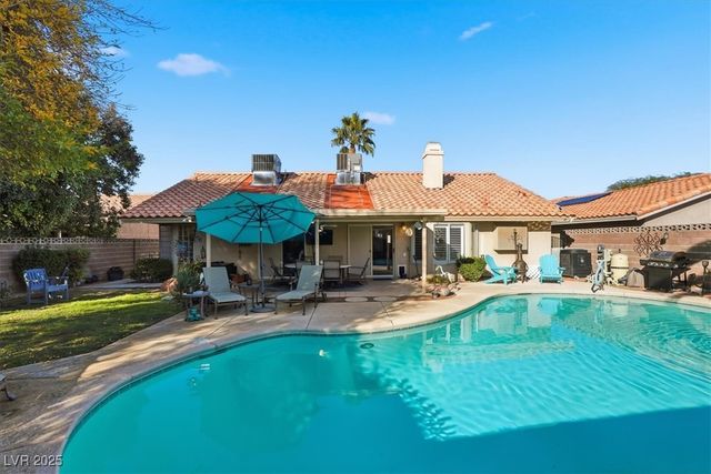 7429 Radville Drive, Las Vegas, NV 89129