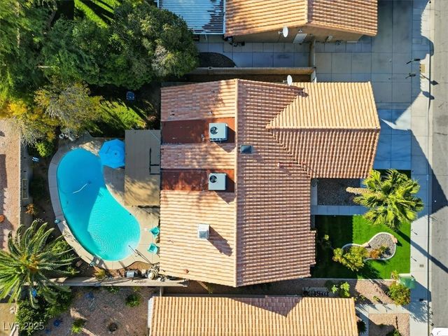 7429 Radville Drive, Las Vegas, NV 89129