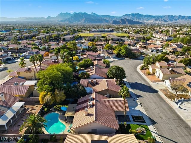 7429 Radville Drive, Las Vegas, NV 89129