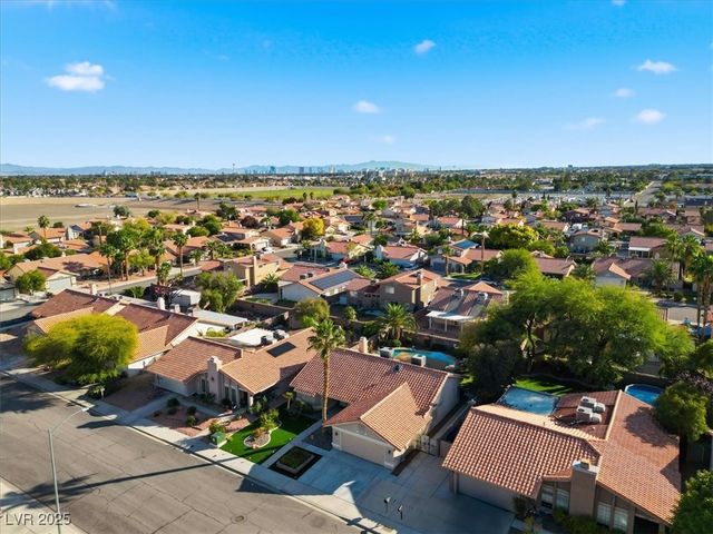 7429 Radville Drive, Las Vegas, NV 89129