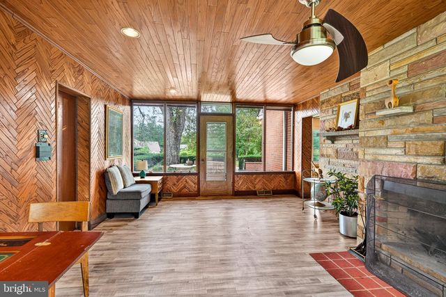 1591 MIDDLETOWN RD, Gradyville, PA 19039