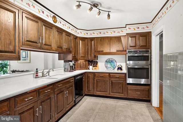 1591 MIDDLETOWN RD, Gradyville, PA 19039