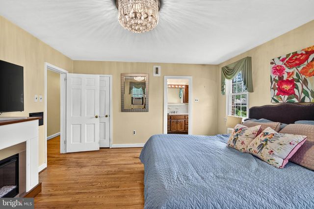 1591 MIDDLETOWN RD, Gradyville, PA 19039