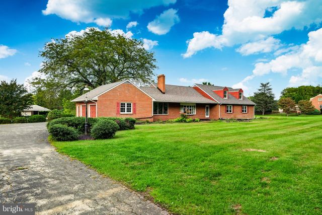 1591 MIDDLETOWN RD, Gradyville, PA 19039