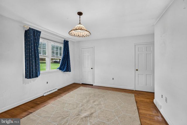 1591 MIDDLETOWN RD, Gradyville, PA 19039