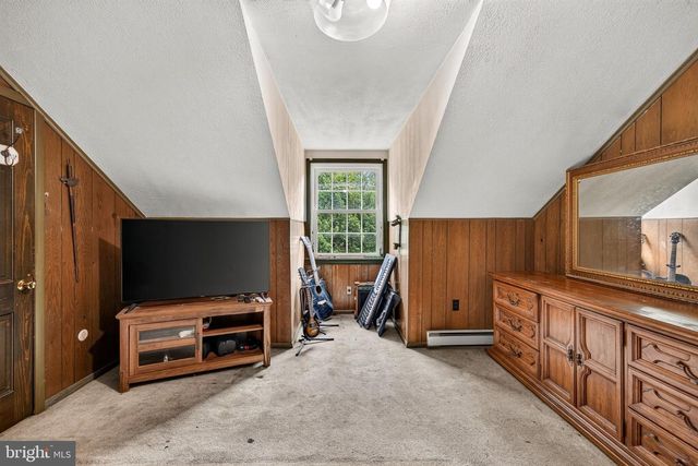 1591 MIDDLETOWN RD, Gradyville, PA 19039