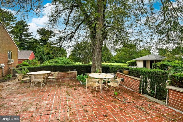 1591 MIDDLETOWN RD, Gradyville, PA 19039