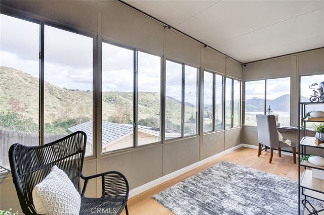 20227 Ash Lane, Escondido, CA 92029