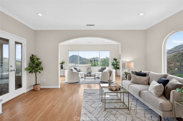 20227 Ash Lane, Escondido, CA 92029