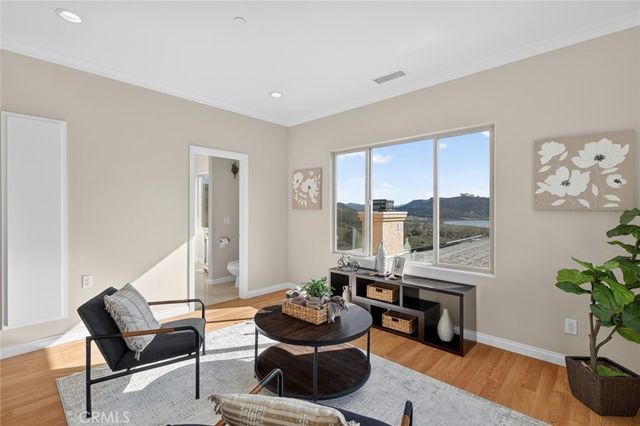 20227 Ash Lane, Escondido, CA 92029