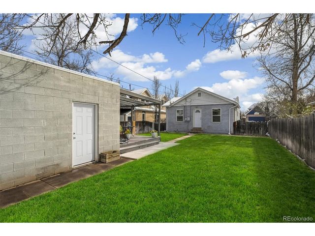 2133 S Ogden St, Denver, CO 80210