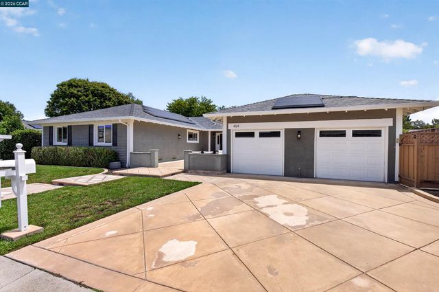 464 Saint Francis Dr, Danville, CA 94526